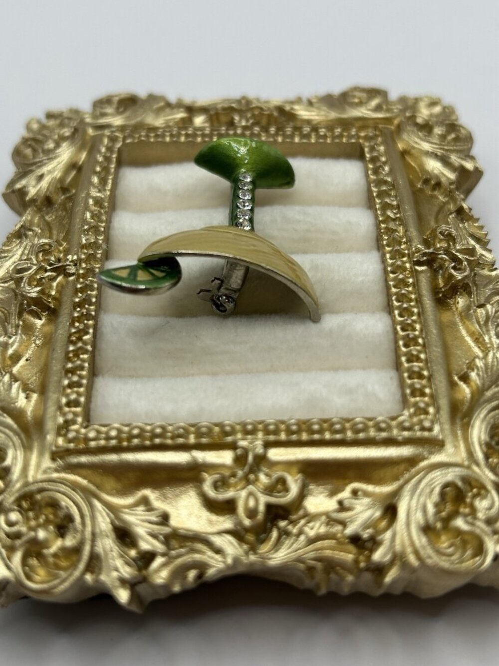 Vintage Margarita Cocktail Brooch Pin Enamel Rhinestone Lime Drink Barware Gift - Picture 6 of 9